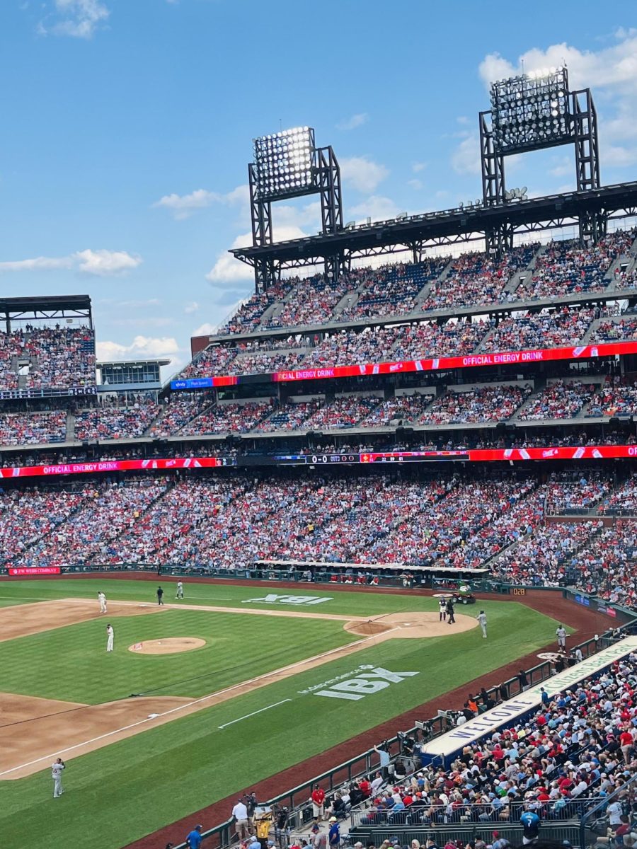 Bryce Harper looks on as the Phillies lose to the Dodgers